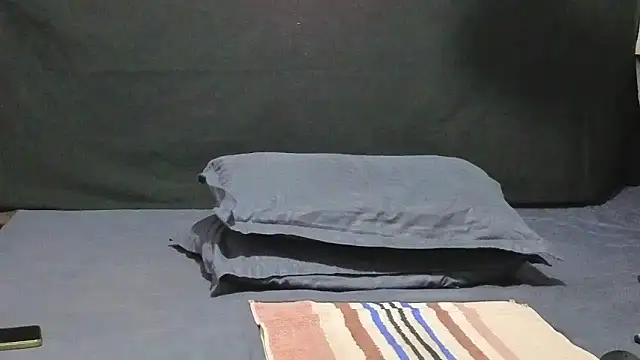 Snapshot of Sadu_Live chatting on February 9, 2026, 10:08 am Sadu Live online show from February 9, 2026, 10:08 am