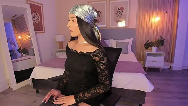 AuroraEvanss online show from May 9, 2026, 9:53 pm