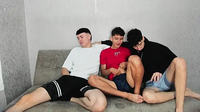 Snapshot of willy_sexxx18 chatting on September 29, 2025, 2:44 pm willy sexxx18 online show from September 29, 2025, 2:44 pm