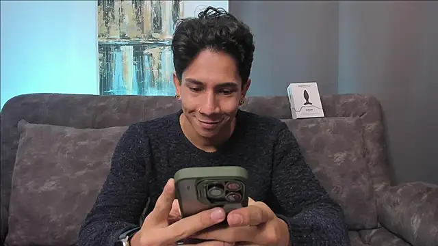 j deex online show from October 10, 2025, 4:06 pm