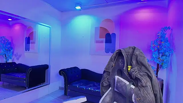 Snapshot of Infernus_vana666 chatting on October 4, 2025, 11:52 am Infernus vana666 online show from October 4, 2025, 11:52 am