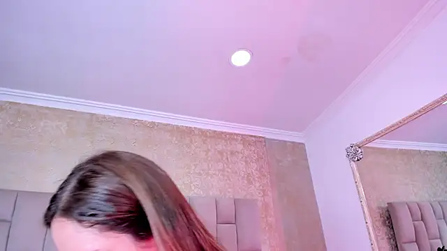 Snapshot of cloesummerr_ chatting on September 26, 2025, 1:59 pm cloesummerr  online show from September 26, 2025, 1:59 pm