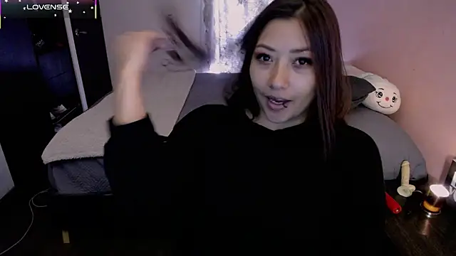 Snapshot of Mia_1120 chatting on June 16, 2026, 6:32 pm Mia 1120 online show from June 16, 2026, 6:32 pm