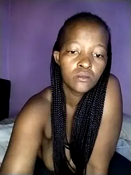 curvyyyyBabe online show from December 2, 2025, 9:10 pm