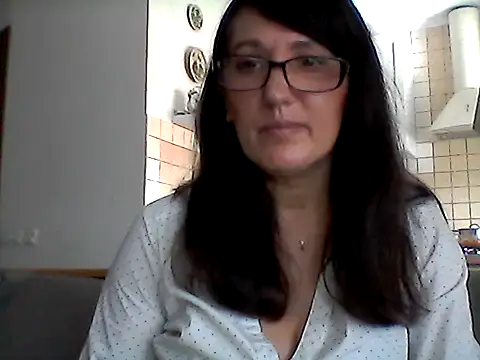 Elena48324 online show from June 7, 2026, 10:52 am