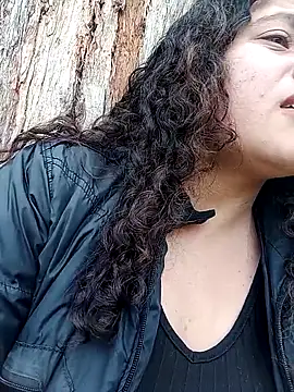 Snapshot of Yaya_watson chatting on October 29, 2025, 9:16 pm Yaya watson online show from October 29, 2025, 9:16 pm