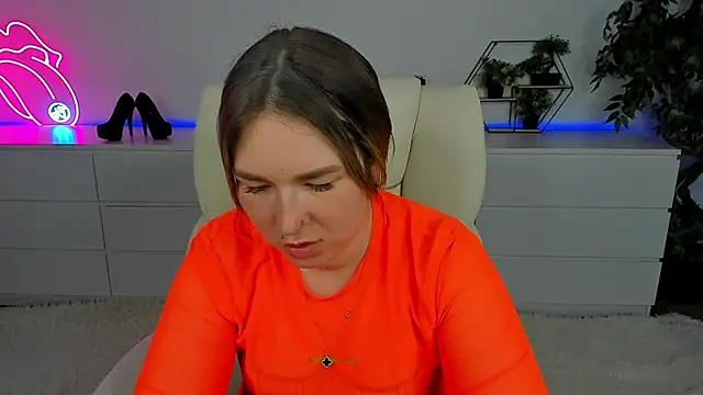 Sofii darling online show from March 13, 2026, 5:41 pm