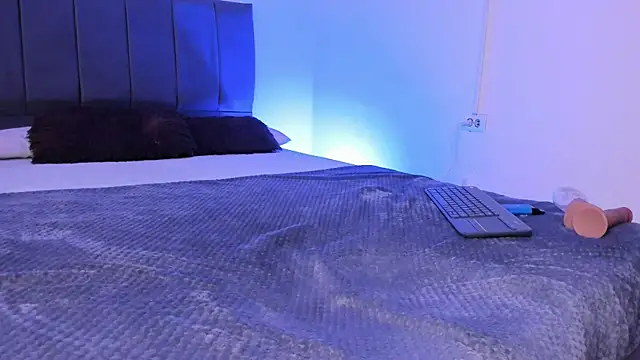 Snapshot of Ambar_gh1 chatting on October 31, 2025, 7:37 pm Ambar gh1 online show from October 31, 2025, 7:37 pm