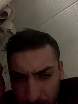 Snapshot of malek_xarx_ chatting on September 9, 2025, 2:33 am malek xarx online show from September 9, 2025, 2:33 am