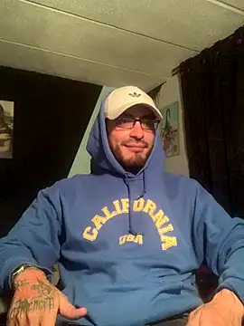 malek xarx  online show from December 17, 2025, 2:06 am