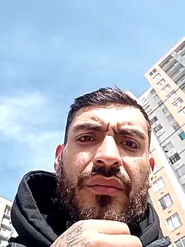 malek xarx  online show from May 8, 2026, 1:16 pm