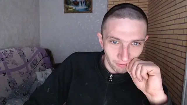 Snapshot of Alexilon chatting on March 1, 2026, 6:26 am Alexilon online show from March 1, 2026, 6:26 am