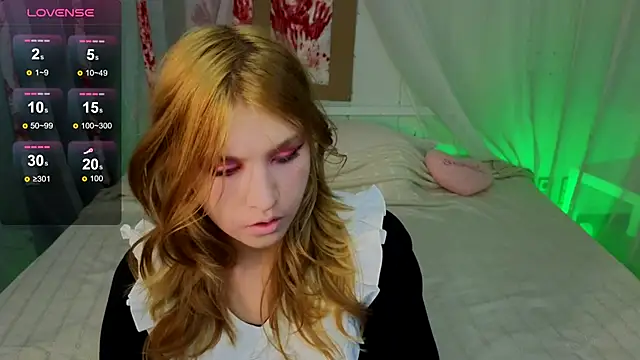 Snapshot of Iris_Rain chatting on October 18, 2025, 10:27 am Iris Rain online show from October 18, 2025, 10:27 am