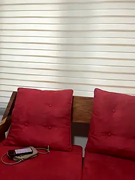 karysweetbeaury online show from September 18, 2025, 12:01 am