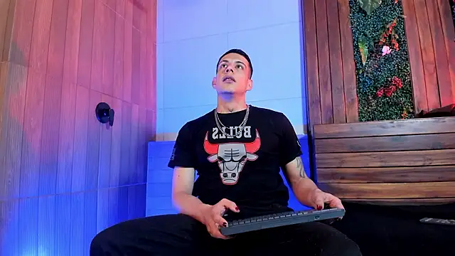 Dustin Sonne online show from February 21, 2026, 3:40 am