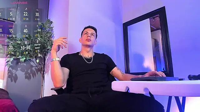 Dustin Sonne online show from May 6, 2026, 3:46 am