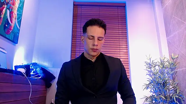 Dustin Sonne online show from May 8, 2026, 3:45 am