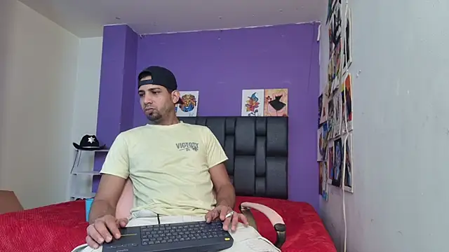 ashtoncooperr online show from March 23, 2026, 6:01 pm