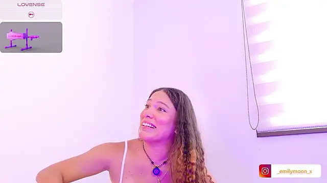 onlyemily  online show from March 1, 2026, 9:17 pm