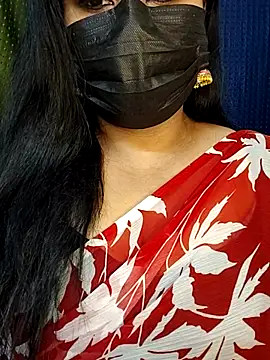 honey-flower online show from October 6, 2025, 11:51 am