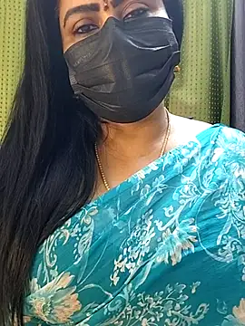 honey-flower online show from November 11, 2025, 7:52 am