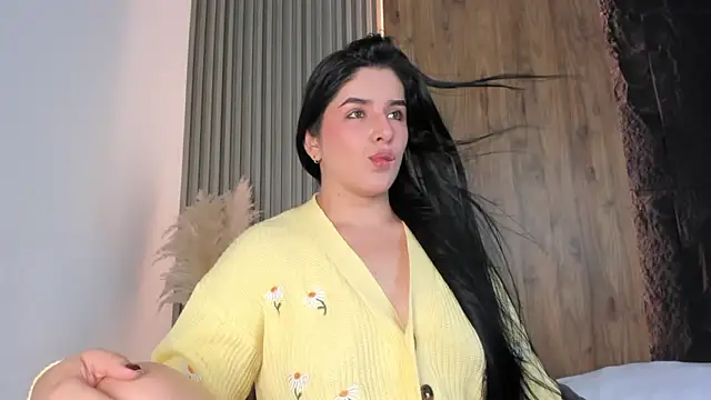 evelin lopezz online show from March 13, 2026, 2:18 am