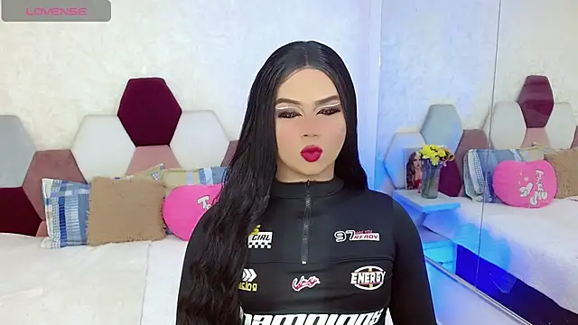 kushina uzumaki75 online show from November 6, 2025, 3:51 am