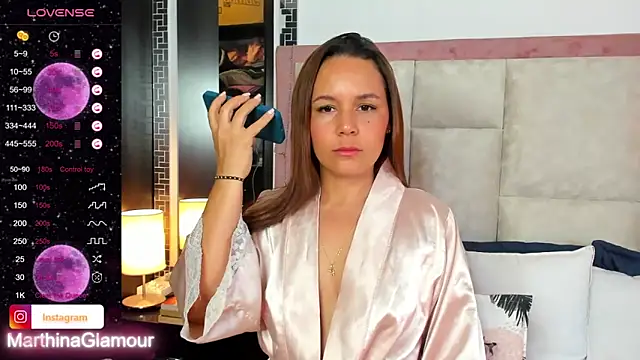 Marthina online show from September 28, 2025, 6:35 pm