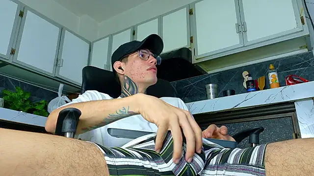 david huge online show from February 21, 2026, 6:58 am