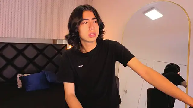 ryo light online show from October 28, 2025, 8:00 pm