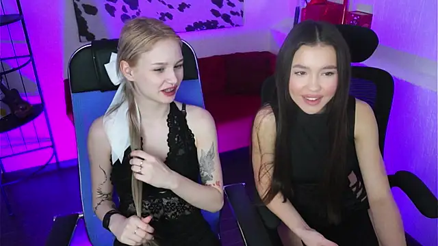 Snapshot of AvaDaviis chatting on January 18, 2026, 10:41 am AvaDaviis online show from January 18, 2026, 10:41 am