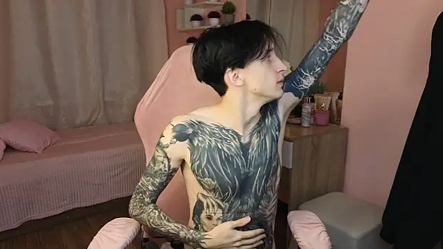 Snapshot of Martin_Jin chatting on September 28, 2025, 12:32 pm Martin Jin online show from September 28, 2025, 12:32 pm