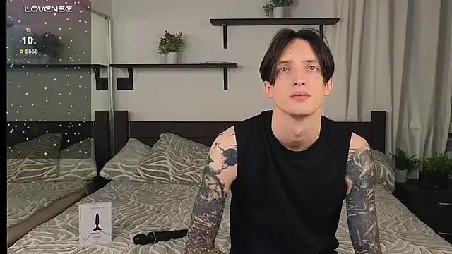 Snapshot of Martin_Jin chatting on October 7, 2025, 11:51 am Martin Jin online show from October 7, 2025, 11:51 am