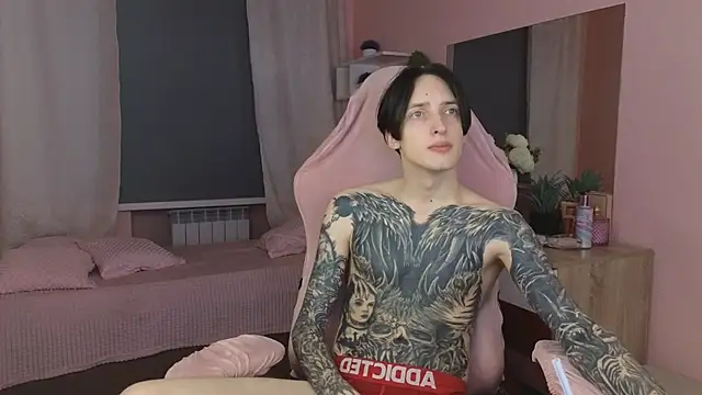 Martin Jin online show from November 19, 2025, 12:16 pm