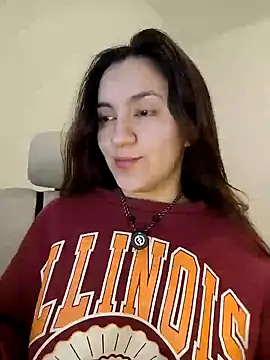 KattyHotson online show from June 30, 2026, 10:11 pm