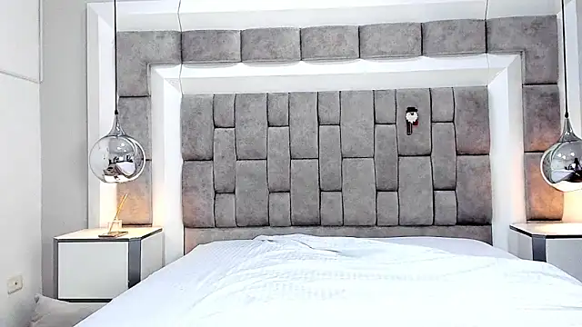 JuliettaBleer online show from November 20, 2025, 12:27 pm