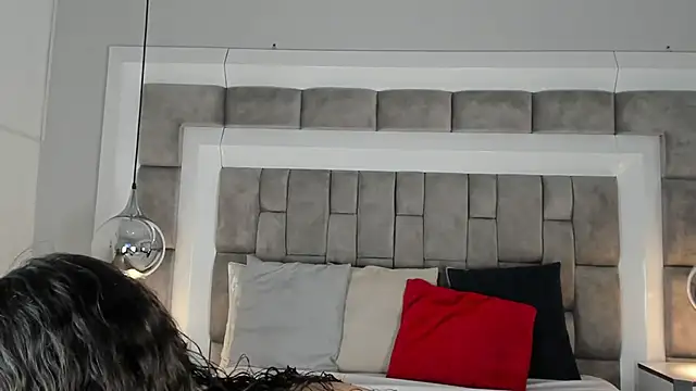 JuliettaBleer online show from February 5, 2026, 12:32 pm