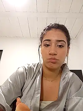 Snapshot of Samantha_hotly chatting on November 4, 2025, 10:03 am Samantha hotly online show from November 4, 2025, 10:03 am