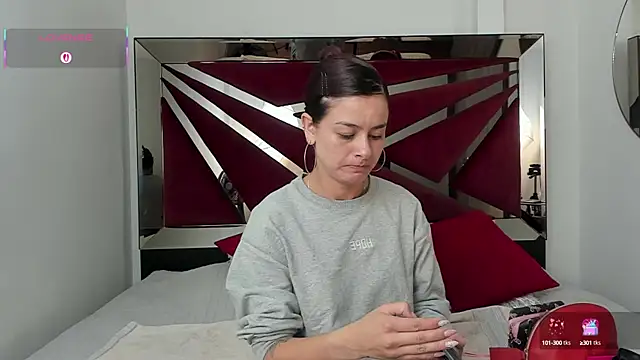 Snapshot of valerieMattson chatting on October 11, 2025, 4:05 pm valerieMattson online show from October 11, 2025, 4:05 pm