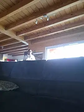 Snapshot of BrunJulienMetis chatting on April 5, 2026, 6:10 am BrunJulienMetis online show from April 5, 2026, 6:10 am