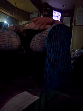 JoeyUhOh online show from November 17, 2025, 11:05 am