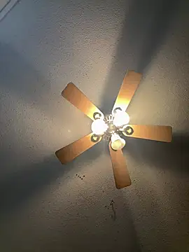 Snapshot of carlithefreak chatting on February 8, 2026, 6:44 pm carlithefreak online show from February 8, 2026, 6:44 pm