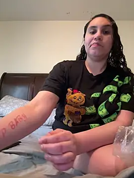 Snapshot of carlithefreak chatting on February 17, 2026, 6:36 pm carlithefreak online show from February 17, 2026, 6:36 pm