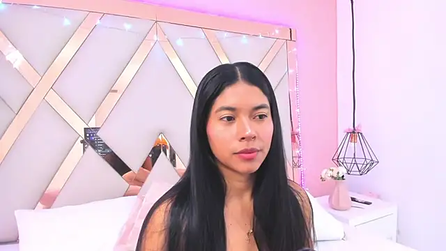 samantaa shy online show from June 15, 2026, 10:56 pm