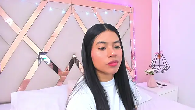 samantaa shy online show from June 21, 2026, 2:36 am