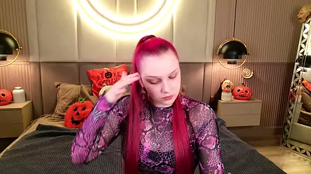 Snapshot of Wilda_Foster chatting on October 20, 2025, 10:38 am Wilda Foster online show from October 20, 2025, 10:38 am