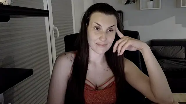 DonnaAmore online show from May 17, 2026, 8:16 pm