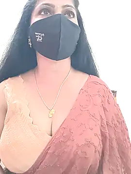 Snapshot of shivani27 chatting on May 3, 2026, 10:32 am shivani27 online show from May 3, 2026, 10:32 am