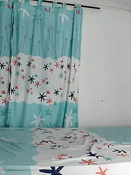 AntonelaMorriz online show from November 8, 2025, 8:25 am