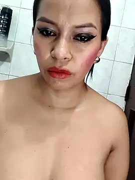 AntonelaMorriz online show from May 7, 2026, 8:52 am